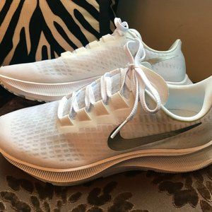 Nike Air Zoom Pegasus Running Shoes